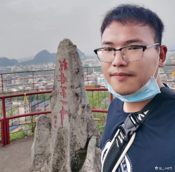 严登伟（Dengwei Yan）